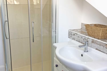 8 bed house, Ash Grove, Hyde Park, Leeds, LS61AX - Image 11