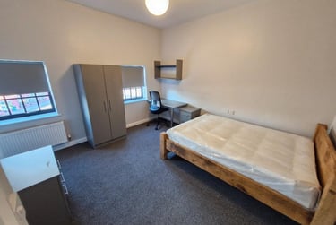 5 bed house, Robin Hood Street, Hockley, Nottingham, NG31GF - Image 4