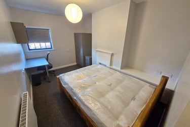 5 bed house, Robin Hood Street, Hockley, Nottingham, NG31GF - Image 11