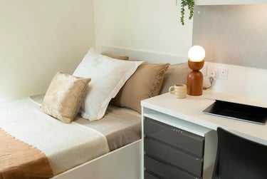 Club Ensuite - Image 2