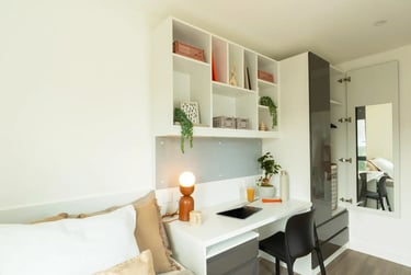Club Ensuite - Image 3