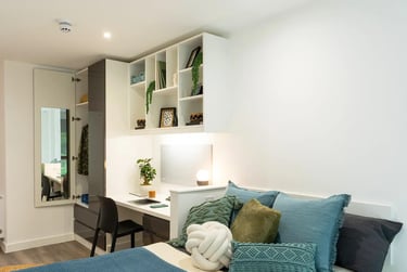 Elite Ensuite - Image 1