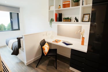 Two Bed Club Apartment - Image 5