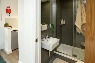 Luxe Plus Studio - Image 6