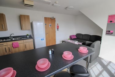 Ensuite - Platinum at St Peter House, St Peter Street, Pittodrie, Aberdeen, AB243HU - Image 7