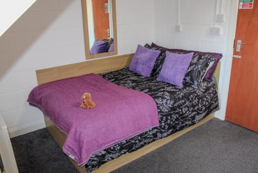 Ensuite - Platinum at St Peter House, St Peter Street, Pittodrie, Aberdeen, AB243HU - Image 2