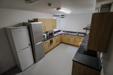 Ensuite - Silver at St Peter House, St Peter Street, Pittodrie, Aberdeen, AB243HU - Image 11