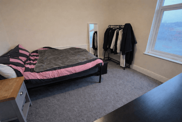 2 bed house, Edmund Road, Heeley, Sheffield, S24EN - Image 3