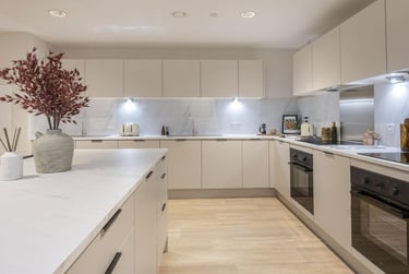 Premium Ensuite - Image 8