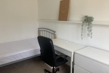 2 bed house, Elmore Court, Radford, Nottingham, NG74BE - Image 13