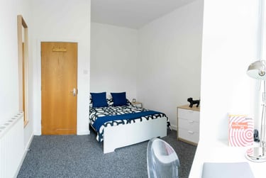 2 bed house, Royal Park Avenue, Hyde Park, Leeds, LS61EY - Image 5