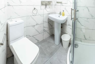 2 bed house, Royal Park Avenue, Hyde Park, Leeds, LS61EY - Image 6