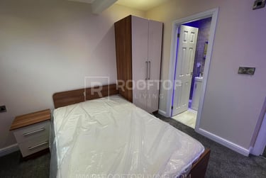 2 bed house, Hyde Park Road, Rampart Road, Leeds, LS61AG - Image 5