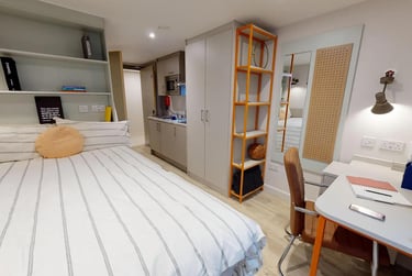 Classic Cluster Studio at COSMOS, 2 Moore Street, City Centre, Sheffield, S37HZ - Image 1