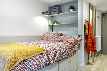 Classic Studio at COSMOS, 2 Moore Street, City Centre, Sheffield, S37HZ - Image 1