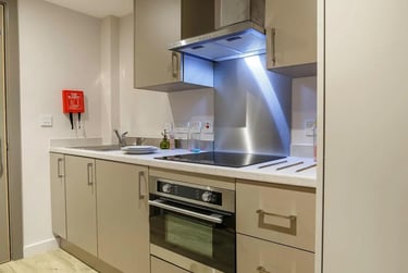 Classic Studio at COSMOS, 2 Moore Street, City Centre, Sheffield, S37HZ - Image 5