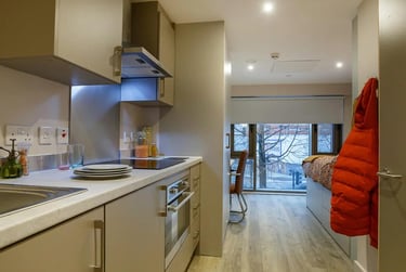 Classic Studio at COSMOS, 2 Moore Street, City Centre, Sheffield, S37HZ - Image 6