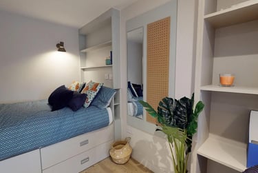 One Bed Apartment at COSMOS, 2 Moore Street, City Centre, Sheffield, S37HZ - Image 1