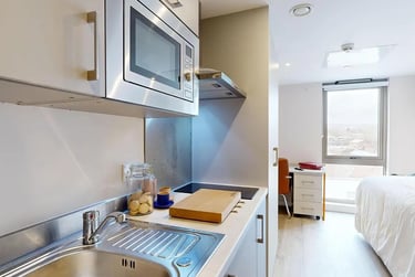 Premium Cluster Studio at COSMOS, 2 Moore Street, City Centre, Sheffield, S37HZ - Image 10