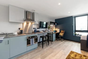 Premium Studio - Image 1