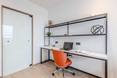 Penthouse One Bedroom - Image 3