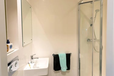 Premium Cluster Studio - Image 3