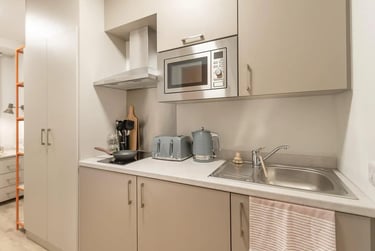 Penthouse Studio - Image 3