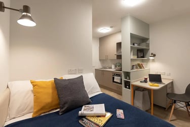 Premium Studio - Image 1