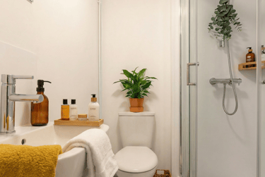 Premium Ensuite at Woodhouse Flats, St Marks Street, Woodhouse, Leeds, LS29EP - Image 6