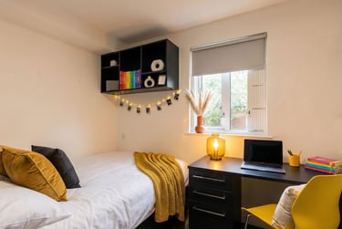 Premium Ensuite at Woodhouse Flats, St Marks Street, Woodhouse, Leeds, LS29EP - Image 7