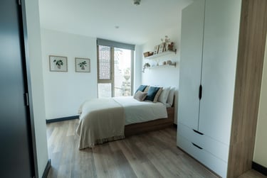 Platinum Plus En suite at Leonardo, 8 Great George Street, City Centre, Leeds, LS28GZ - Image 1