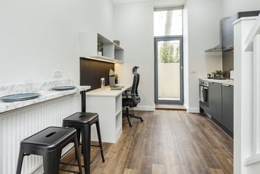 Superior Mezzanine Studio at 26 Great George Street, 26 Great George Street, City Centre, Leeds, LS13DL - Image 2