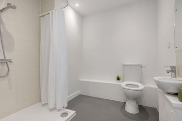 Premium Plus Studio - Accessible at Waterloo House, Fawcett Street, City Centre, York, YO104GB - Image 3
