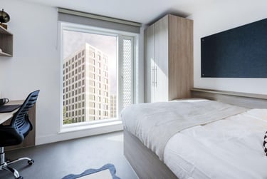 Bronze Plus Studio at Timber Yard, Silverthorne Lane, Near University, Bristol, BS20QD - Image 2