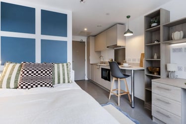 Bronze Plus Studio at Timber Yard, Silverthorne Lane, Near University, Bristol, BS20QD - Image 3