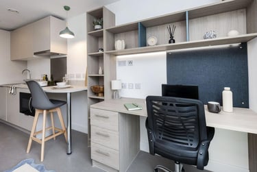 Bronze Studio at Timber Yard, Silverthorne Lane, Near University, Bristol, BS20QD - Image 15