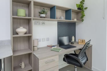 Gold Plus Studio at Timber Yard, Silverthorne Lane, Near University, Bristol, BS20QD - Image 7