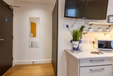 Standard Ensuite at Orbital, Ilkeston Road, Canning Circus, Nottingham, NG73GE - Image 15