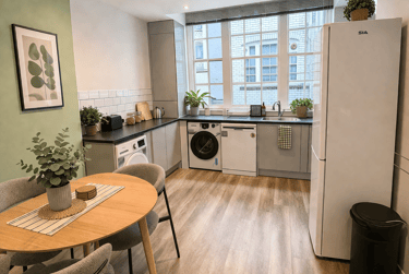 3 bed house, Small Street, City Centre, Bristol, BS11DE - Image 2