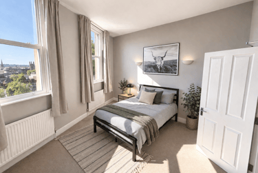 3 bed house, Perry Road, City Centre, Bristol, BS15BG - Image 2