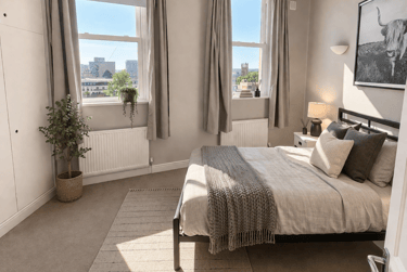 3 bed house, Perry Road, City Centre, Bristol, BS15BG - Image 1