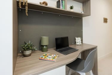 Bronze Sky View Ensuite - Image 3