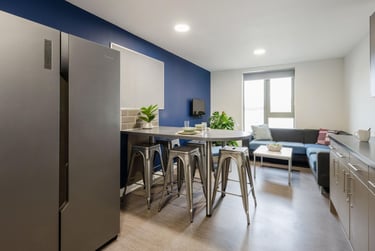 Bronze Sky View Ensuite - Image 6