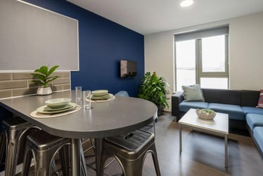 Bronze Sky View Ensuite - Image 1