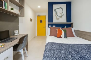 Bronze Ensuite - Image 2