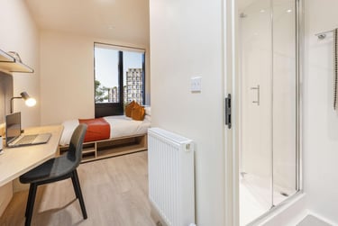 Premium Ensuite at Press House, 81-88 Beresford Street, Woolwich, London, SE186BG - Image 3
