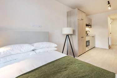 Studio at Press House, 81-88 Beresford Street, Woolwich, London, SE186BG - Image 3