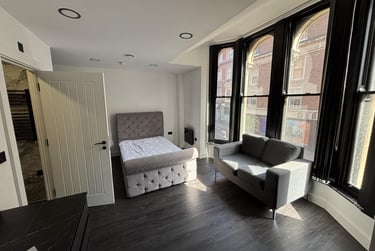 1 bed house, Market Street, City Centre, Nottingham, NG16HY - Image 1