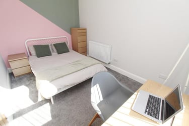 5 bed house, City Road, Dunkirk, Nottingham, NG72JJ - Image 1