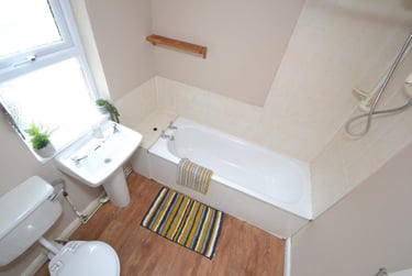 4 bed house, Ella Road, West Bridgford, Nottingham, NG25GZ - Image 3